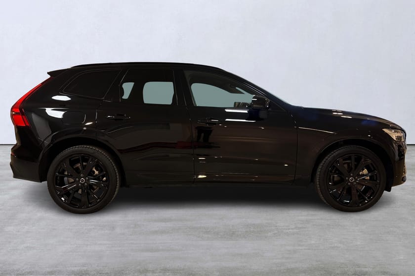 Bild 4 av Volvo XC60 T6 Plus Black Nordic Edition
