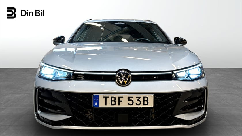 Bild 4 av Volkswagen Passat Sportscombi TDI193 DSG 4M R-Line Black/Drag/Värmare