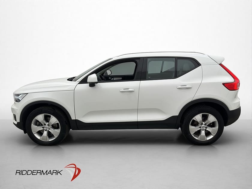 Bild 4 av Volvo XC40 T4 190hk Momentum-Pro BLIS Navi 360° Kamera