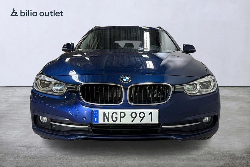 Bild 3 av BMW 320d xDrive Touring aut Sport line 190hk Drag Rattvärm PDC