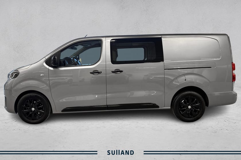 Bilde 2 av Toyota Proace 2,0 D 144 Comfort Black Pack L2H1 aut Cruise, Krok