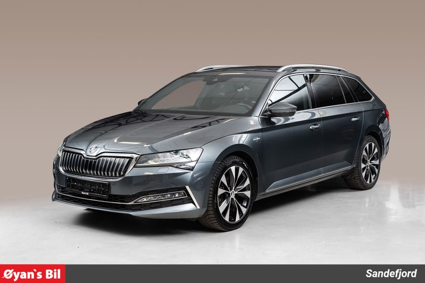 Bilde 1 av Škoda Superb iV Stasjonsvogn PHEV/L&K/SKINN