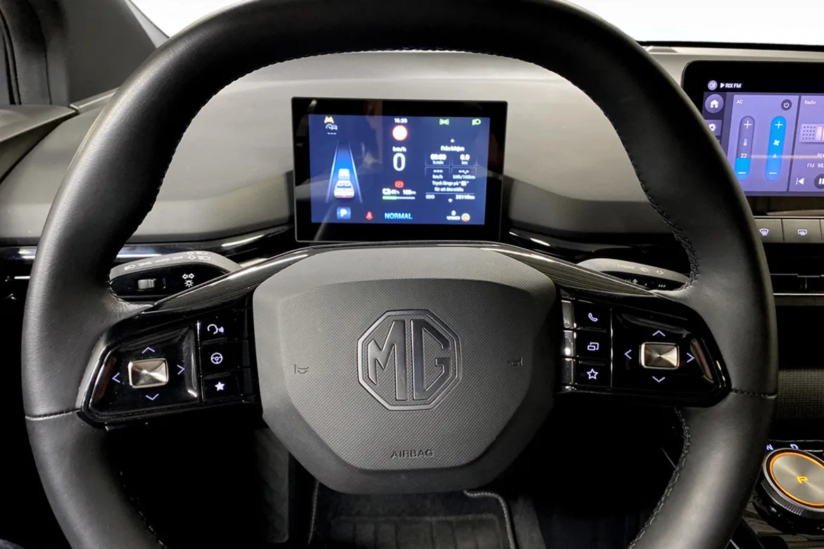 MG 4 Electric Standard Range