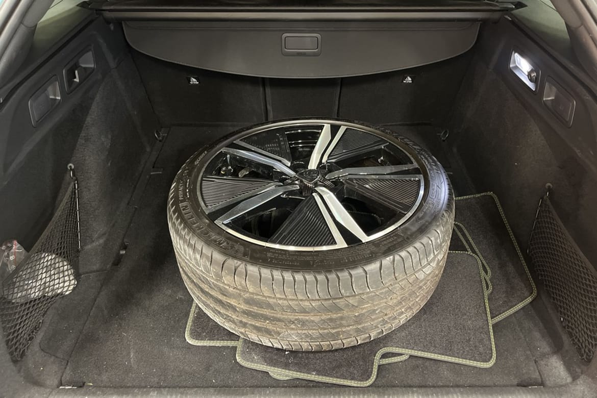 Peugeot 308 2024 - miniatyr 18