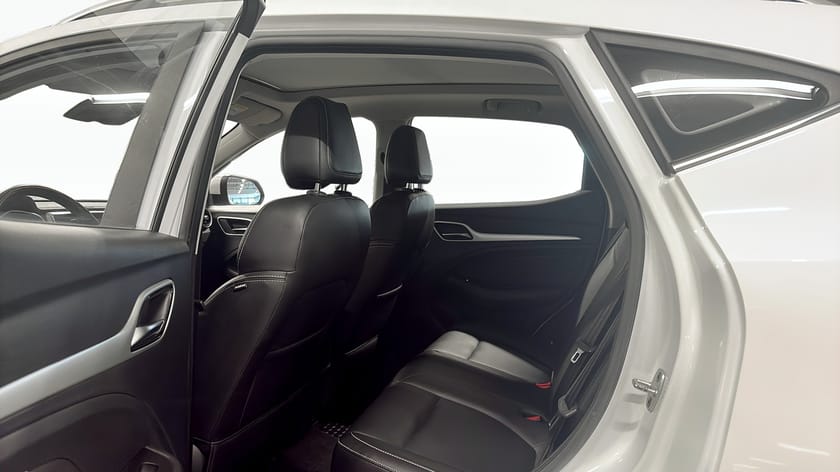 Bild 4 av MG ZS EV Luxury 143hk 45KWH LUXURY PANORAMA BACKKAMERA