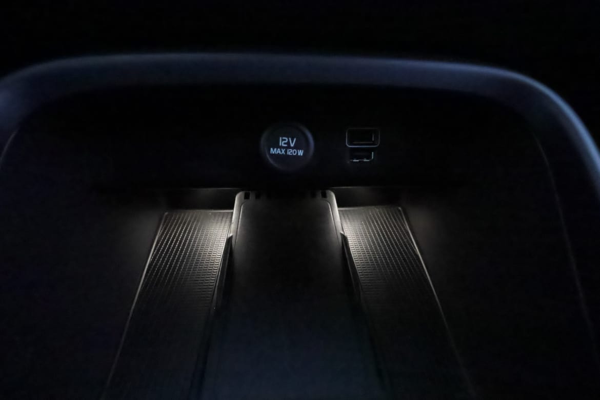 Volvo XC40 2021 - miniatyr 19