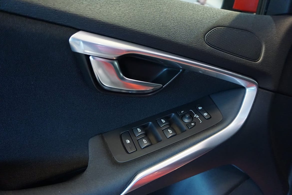 Volvo V40 2016 - miniatyr 10