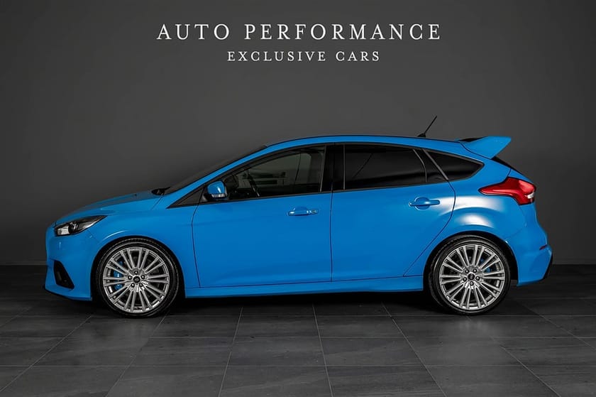 Bild 3 av Ford Focus RS 350hk Skalstolar Manuell / Hemleverans /