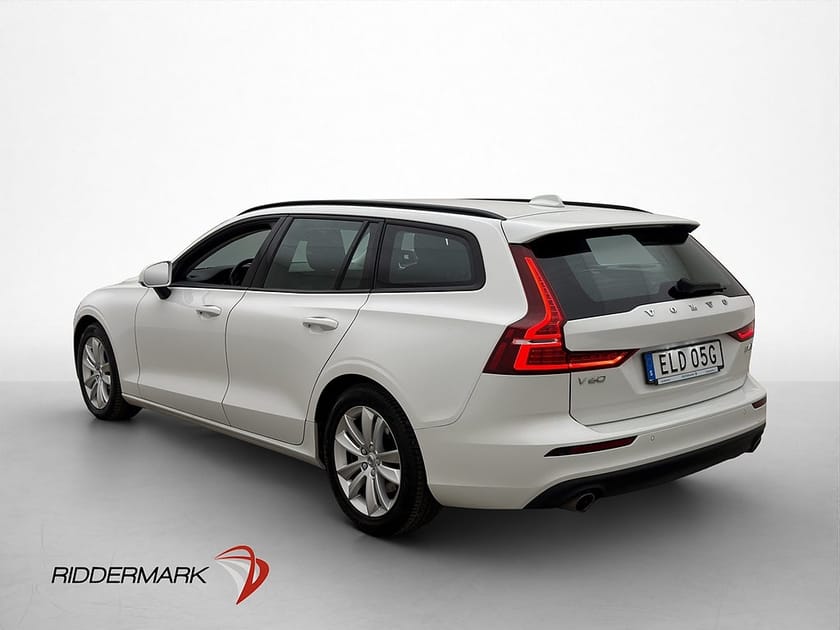 Bild 5 av Volvo V60 D4 190hk AWD Momentum Värmare Adaptiv CarPlay Drag