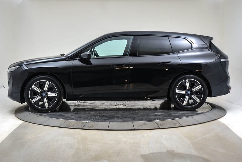 Bilde 2 av BMW iX xDrive40 Fully Charged (K)