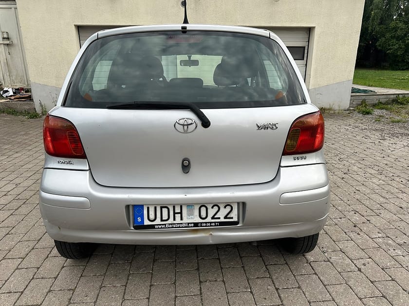 Bild 5 av Toyota Yaris 5-dörrar 1.3 VVT-i /Ny besiktigad/Ny servad