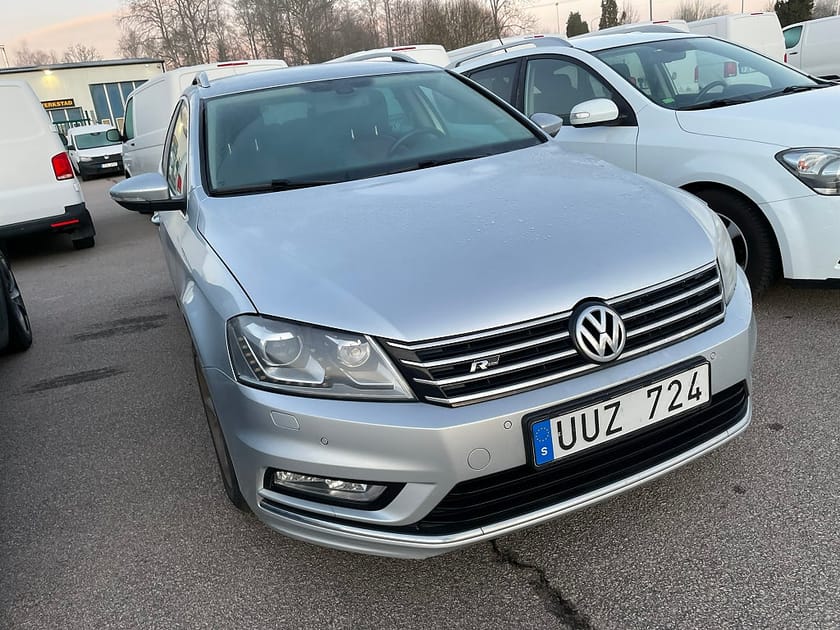 Bild 2 av Volkswagen Passat Variant COMBI 4MOTION TDI 177HK 4x4 R-Line