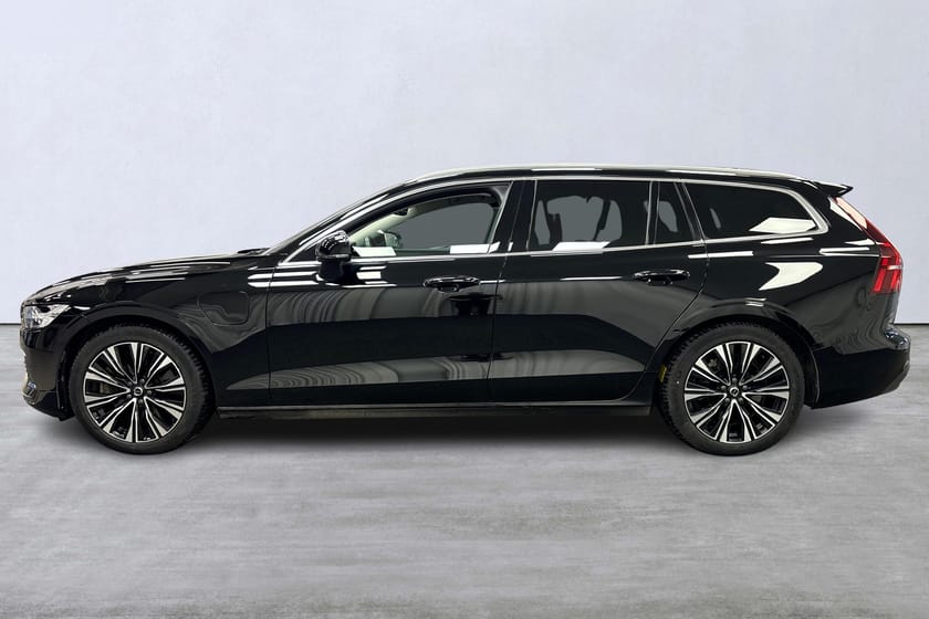 Bild 2 av Volvo V60 Recharge T6 Core Edition (Drag, Kamera)