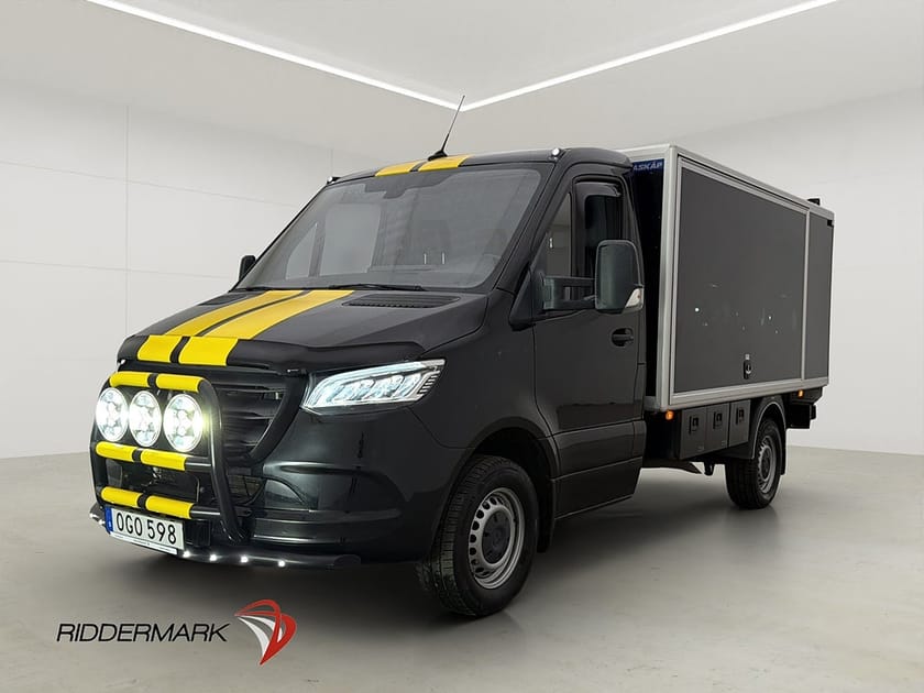 Bild 3 av Mercedes-Benz Sprinter 317 CDI RWD Chassi PÅBYGGNAD Värm Drag CARPLAY Moms