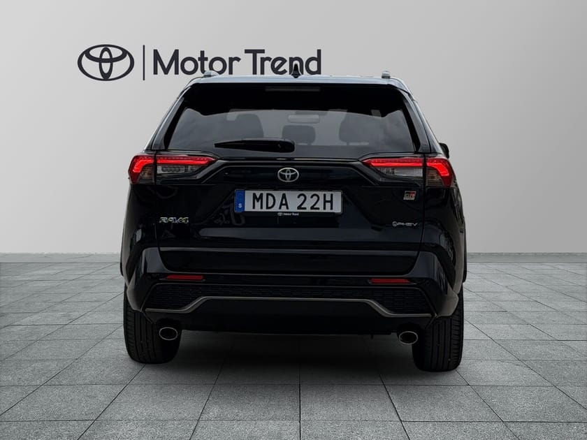 Bild 4 av Toyota RAV4 Plug-in Hybrid E-CVT 306hk GR-Sport,Ledramp,1,300mil