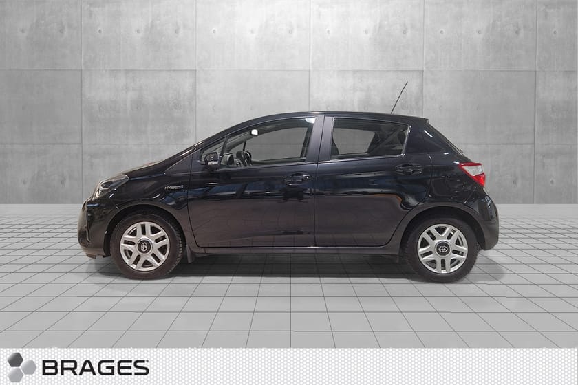 Bilde 2 av Toyota Yaris Hybrid 1,5 Active Go e-CVT aut