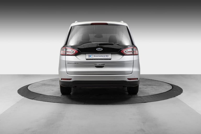 Bilde 4 av Ford Galaxy 150hk Titanium,Aut,Webasto,Navi,El-stoler,Krok