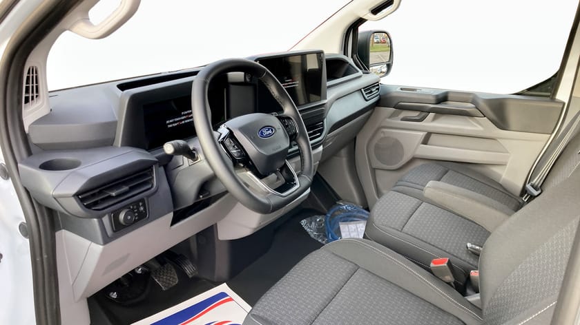 Bild 4 av Ford E-Transit Custom 320 Trend 320S 82.5 kWh 136hk Rwd