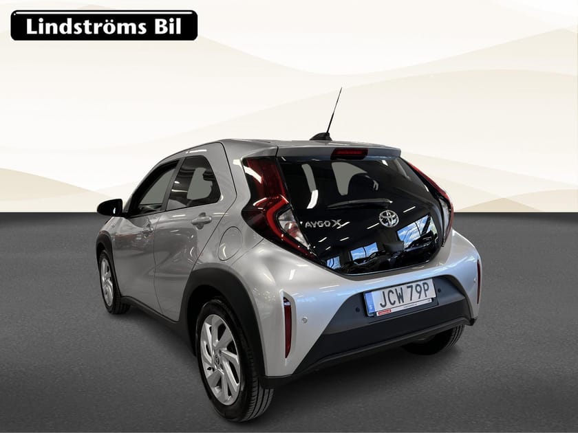 Bild 4 av Toyota Aygo X Play Comfort & Style 1.0 72hk S&V-Hjul Moms