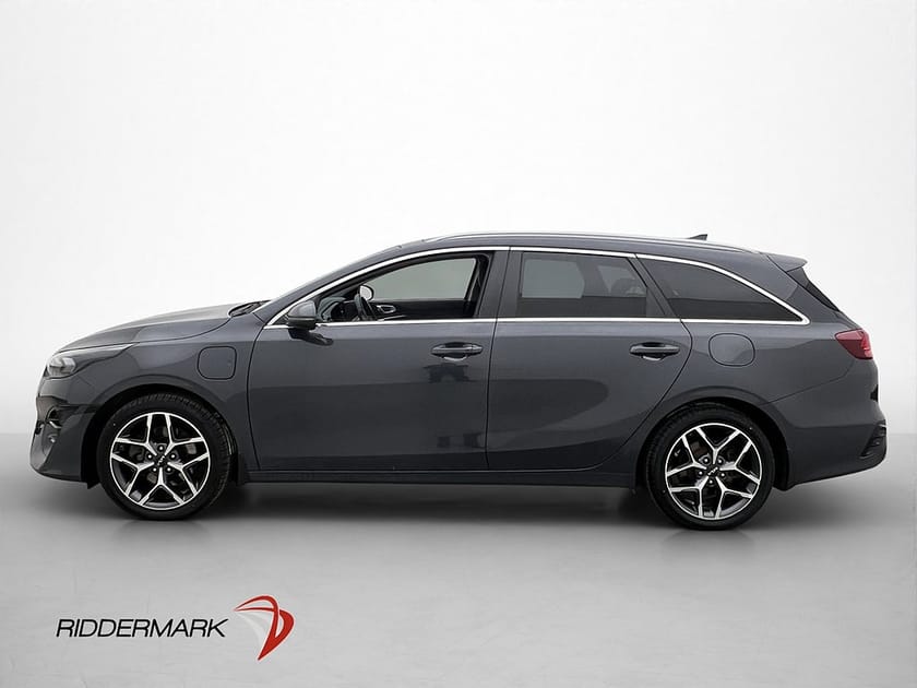 Bild 2 av Kia Ceed Sportswagon Plug-in Hybrid Plus 2 Pano Drag Kamera CarPlay