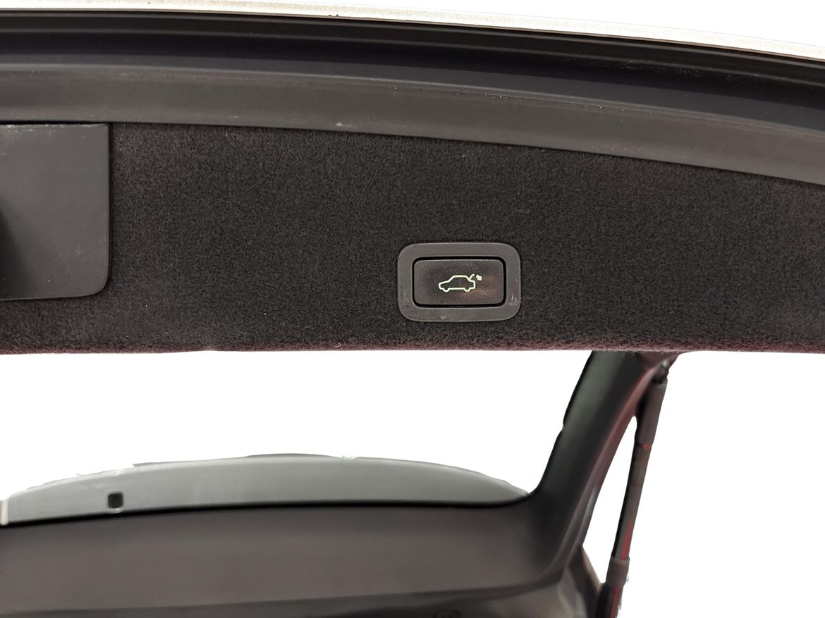 Volvo XC60 2017 - miniatyr 12