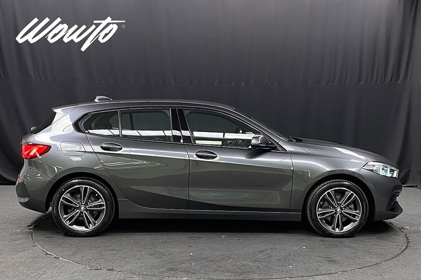 Bild 3 av BMW 118i 118 140HK Sport Line /PDC
