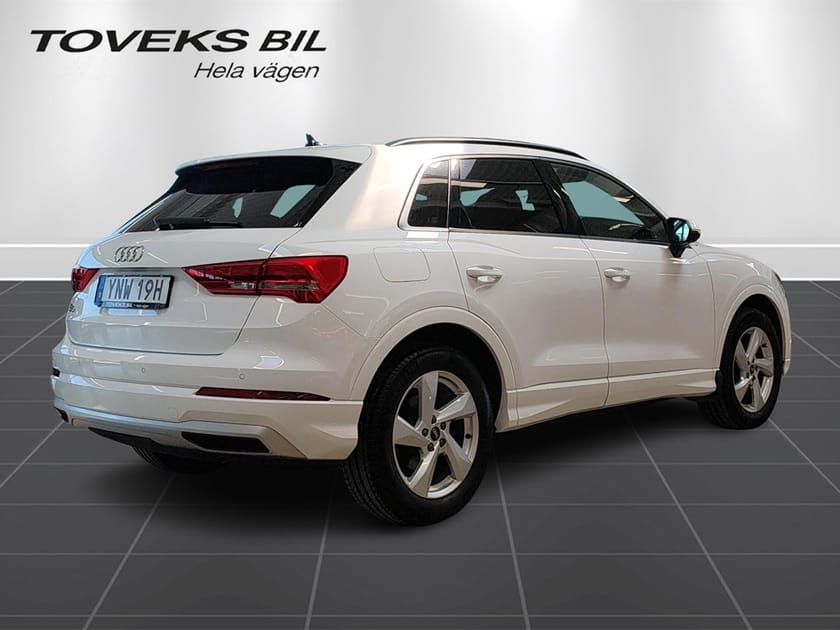 Bild 3 av Audi Q3 35 TFSI 150 HK Adaptiv Värmare Drag