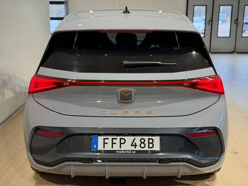 Bild 5 av CUPRA Born 58 58kWh Head-Up El-stolar Backkamera