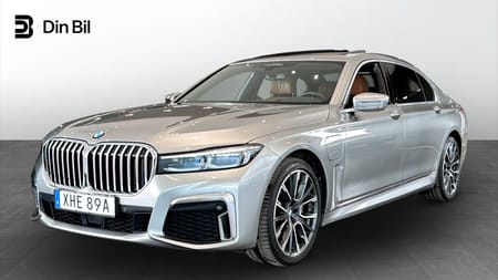 BMW 745Le xDrive Le Hybrid M-Sport Pano HUD