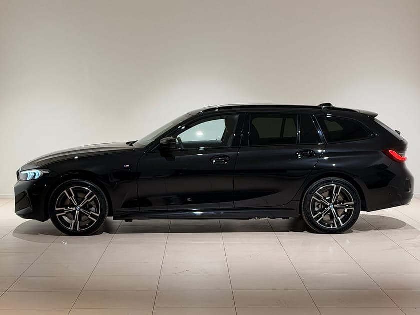 Bild 2 av BMW 330e xDrive Touring xDrive, M-Sport, Drag, Värmare, HiFi, Adpt Fart