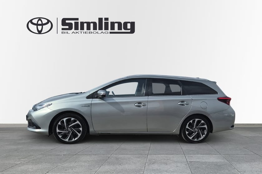 Bild 3 av Toyota Auris Touring Sports Hybrid e-CVT Active Plus / Vinterhjul
