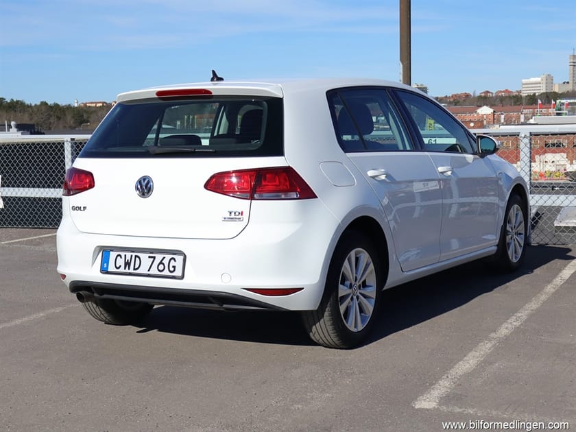 Bild 3 av Volkswagen Golf VII 1.6 TDI  110hk Drag S/V-hjul adaptiv Comfortline