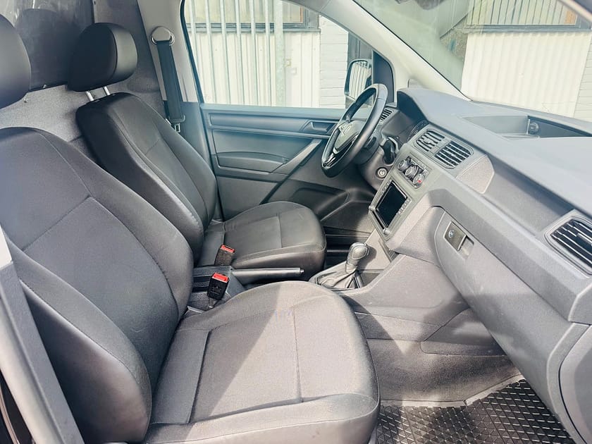 Bild 5 av Volkswagen Caddy Van 1.4 TGI 110HK DSG / CARPLAY / 9800Mil / LEASEBAR