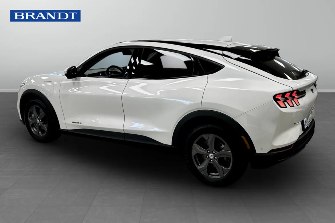 Ford Mustang Mach-E Standard Range