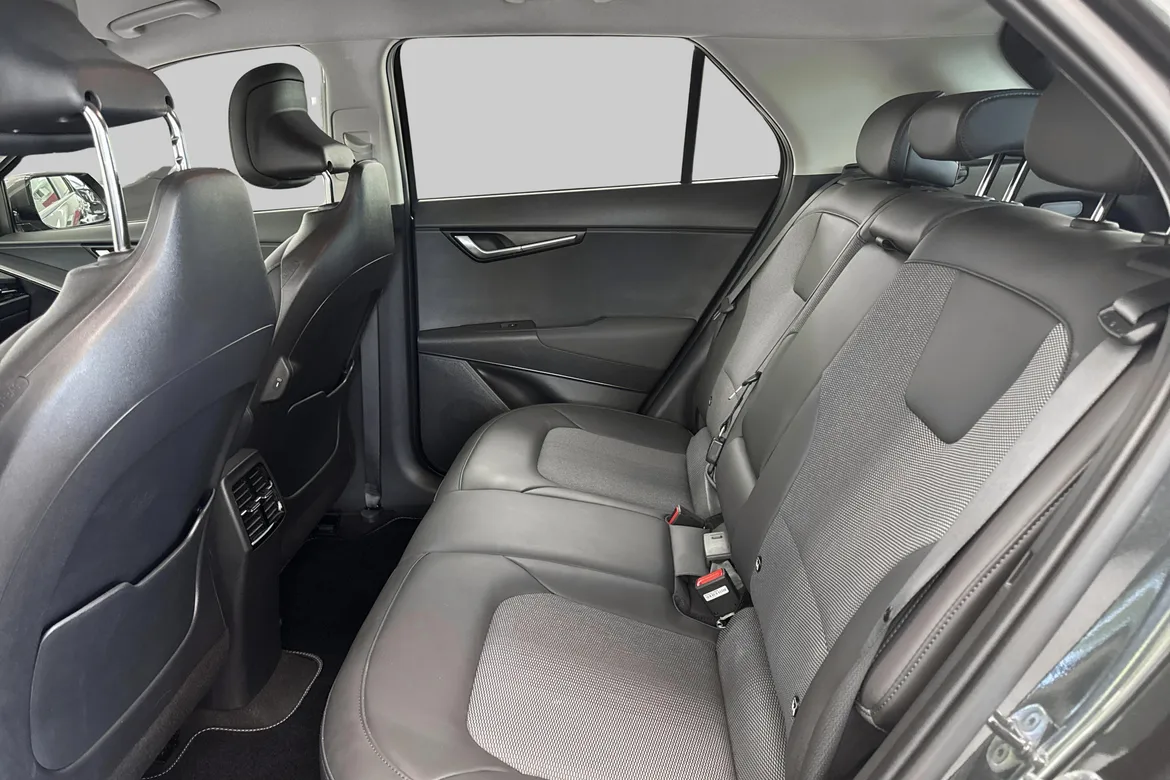 picture of a car