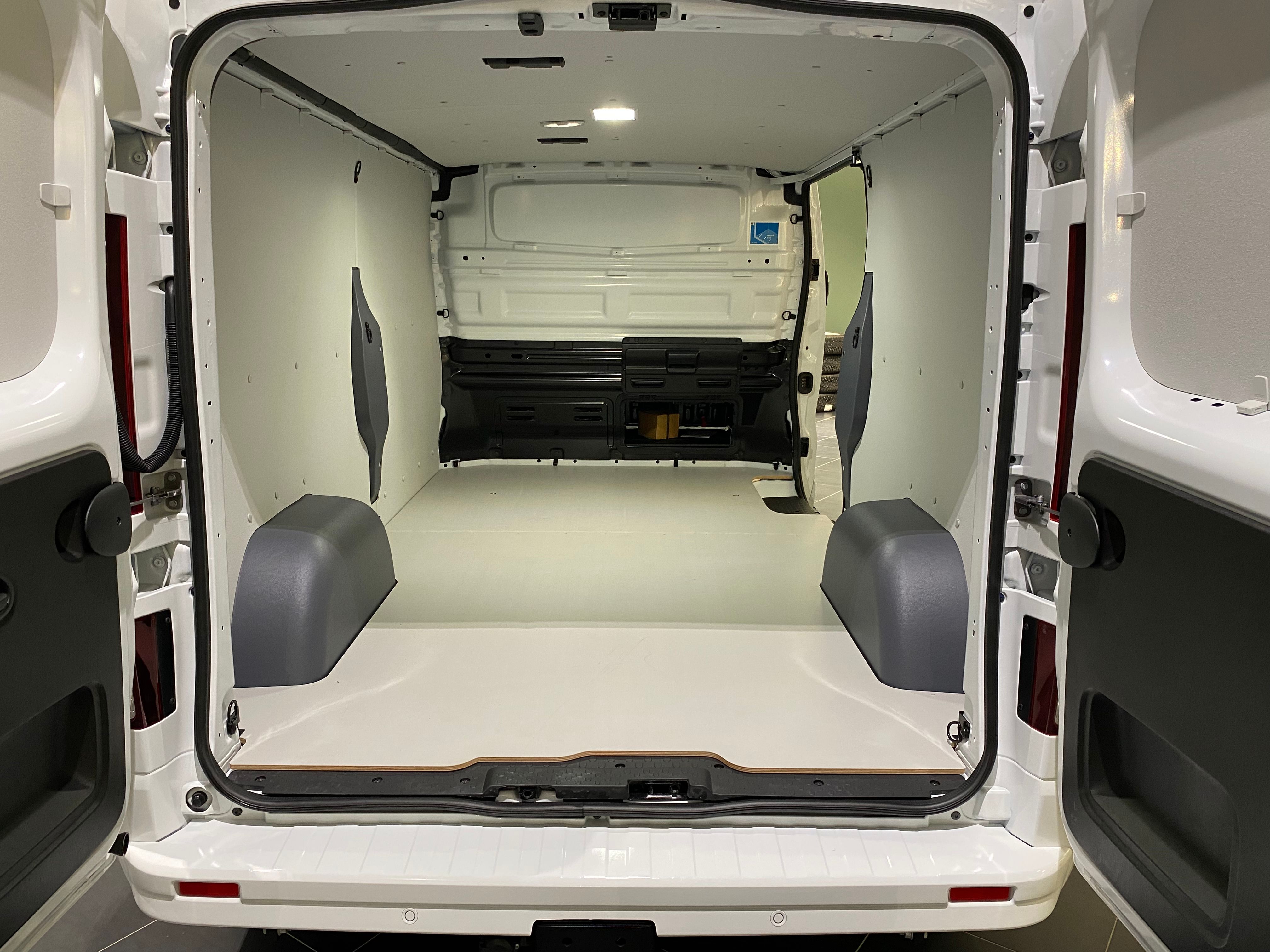 Renault Trafic Skåpbil