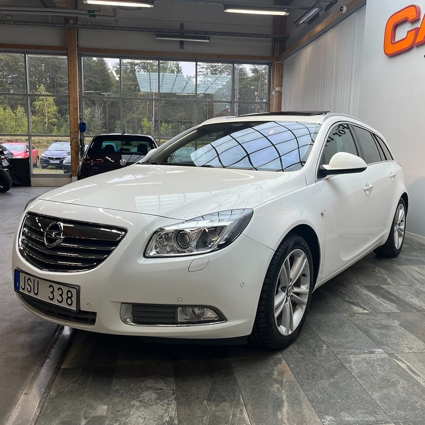 Bild 5 av Opel Insignia Sports Tourer 2.0 CDTI Cosmo Drag Pano Dieselvärmare