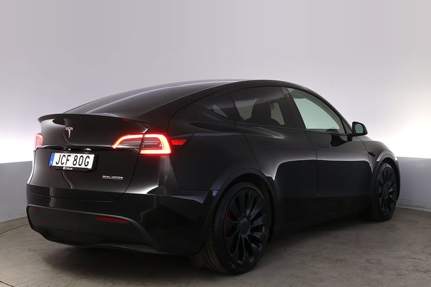 Bild 5 av Tesla Model Y Performance Autopilot Panorama