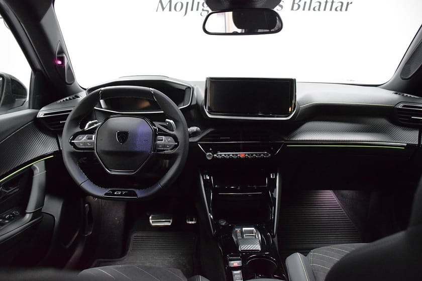 Bild 4 av Peugeot 2008 GT 130Hk  I Elstol/Massage I Navi I Alcantara I DEMO