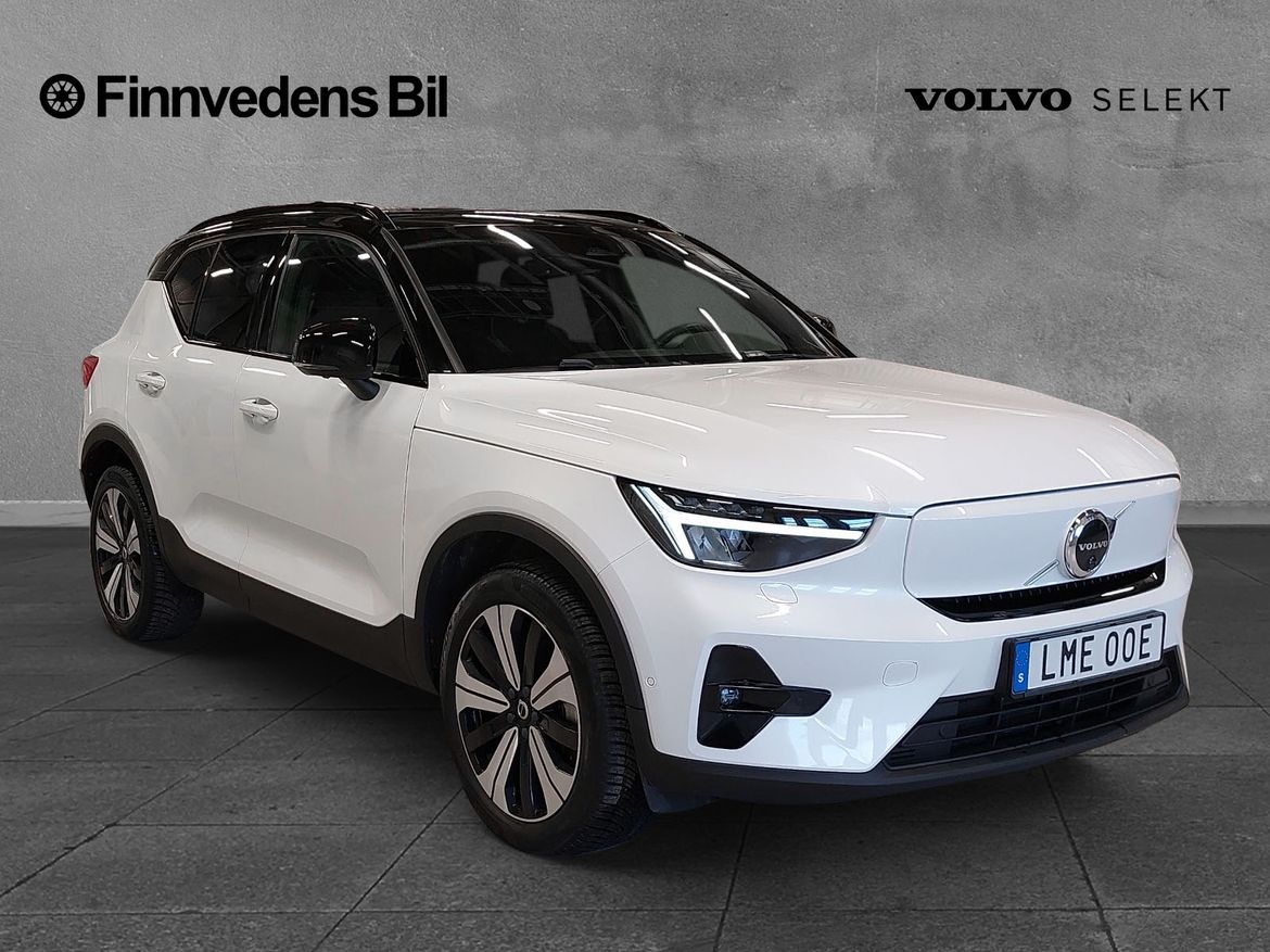 Volvo XC40 2023 - miniatyr 2