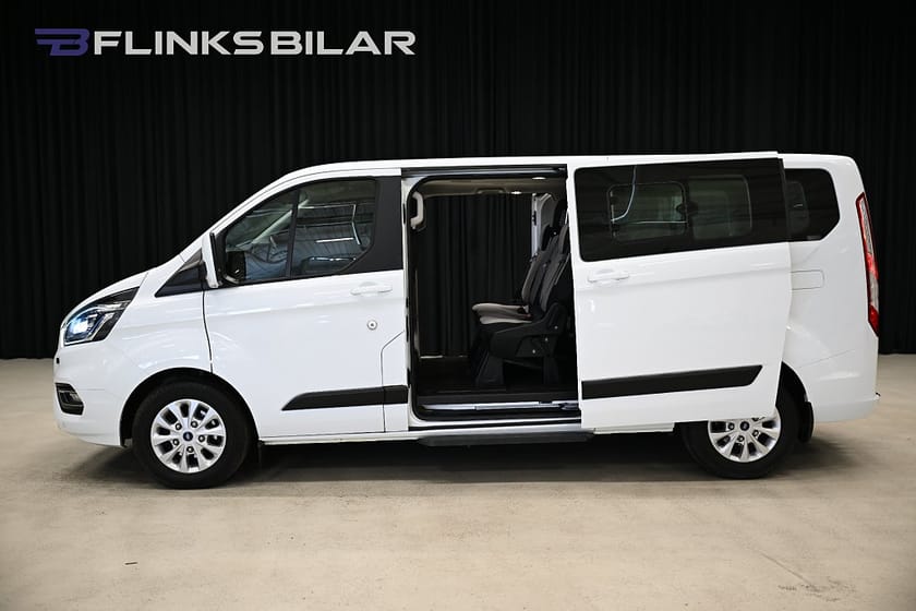 Bild 1 av Ford Tourneo Custom 320 130HK Kombi|9-Sits|Automat|LED|Dubbeldörr|SeUtr!