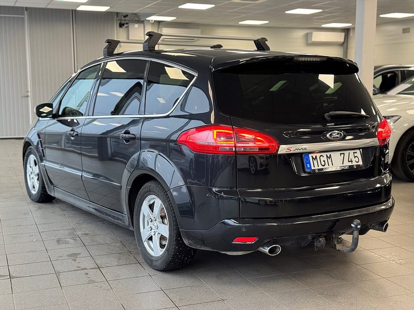 Bild 3 av Ford S-Max 2.2 TDCi Automat 7-Sits Pano Drag Premium Sound
