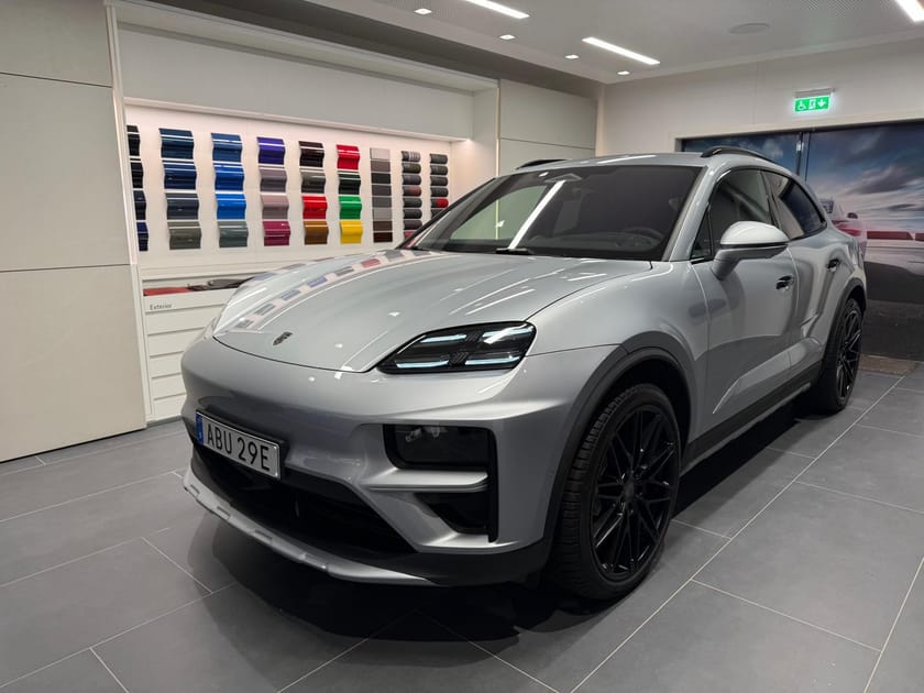 Bild 5 av Porsche Macan Turbo Electric / 639HK / VAT