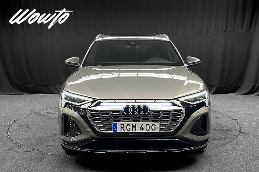 Bild 2 av Audi Q8 55 e-tron quattro Q 408HK S-Line /360 /Pano /Se Spec /4.95%