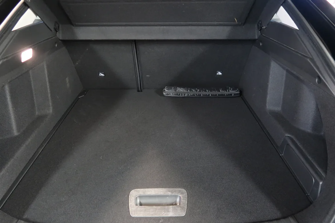 Renault Arkana E-TECH 145