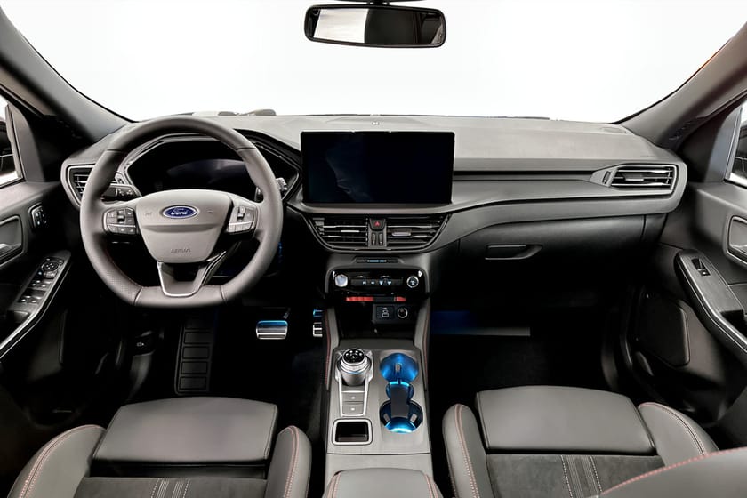 Bild 4 av Ford Kuga Plug-In Hybrid ST-Line X 2.5 FWD 243hk Black Edition CVT