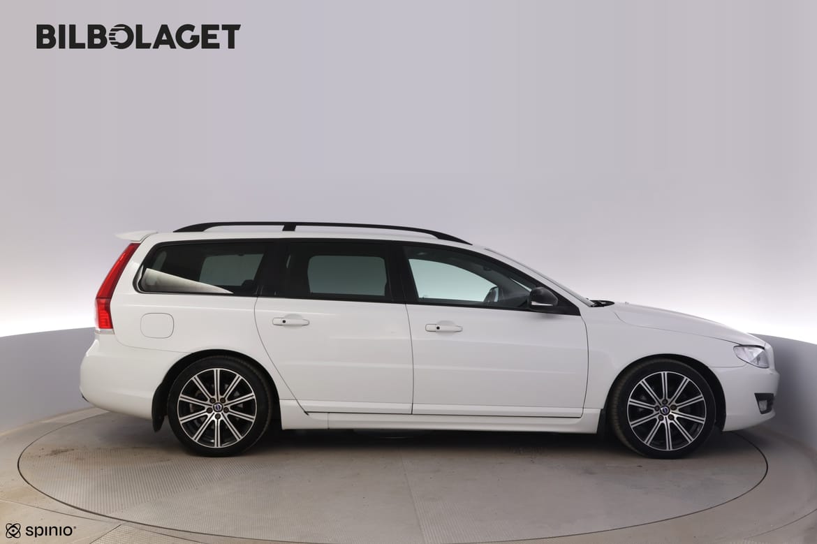 Volvo V70 2016 - miniatyr 2