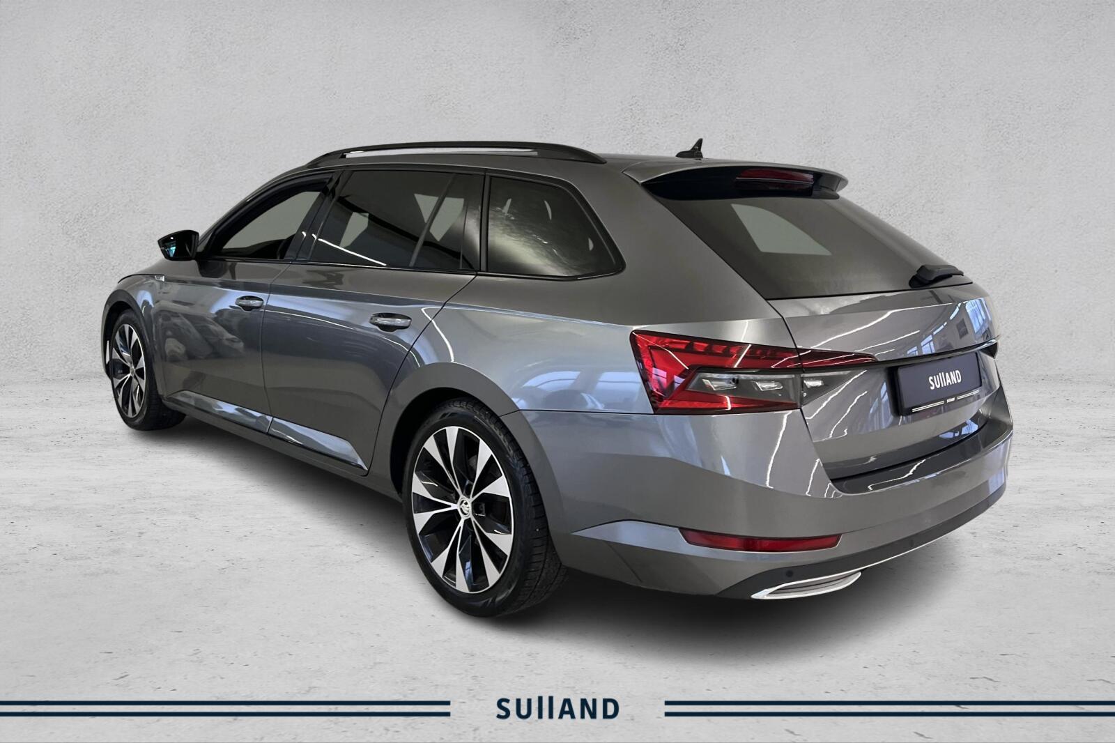 Thumnail bilde 2 av Škoda Superb Stasjonsvogn