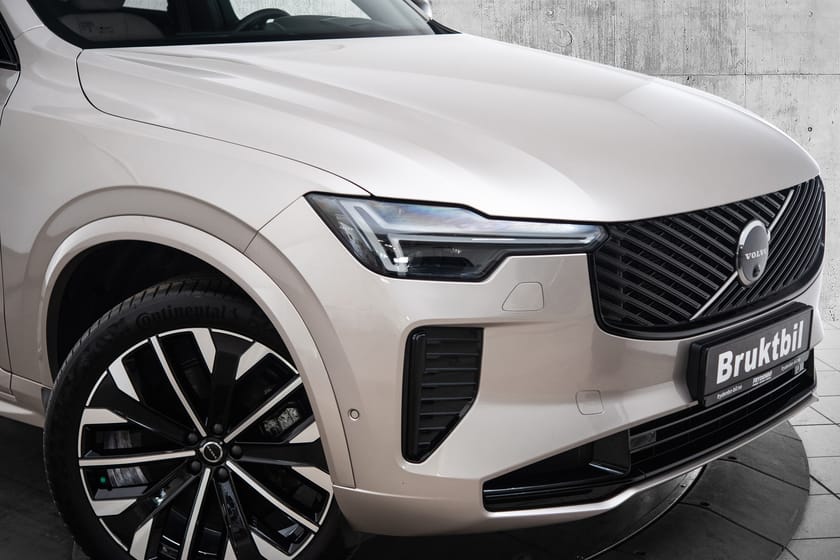 Bilde 2 av Volvo XC90 7 Seats T8 Ultra Dark FACELIFT|KROK|LUFT|PANO|21"|B&W|360|HUD