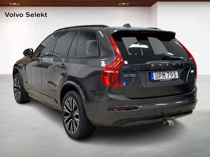 Bild 2 av Volvo XC90 7 Säten Recharge T8 Ultimate Dark - Pano/Drag!